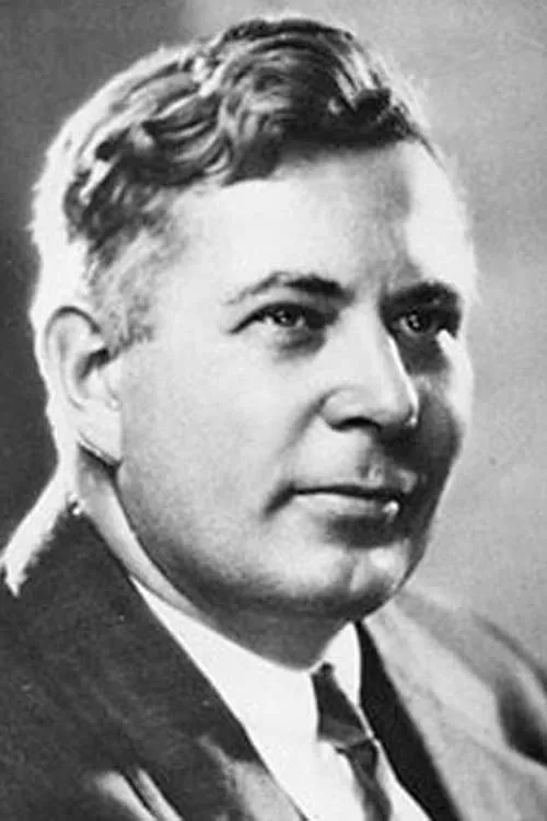 Dwayne McDuffie ha trabajado con William Moulton Marston en 1 ocasiones