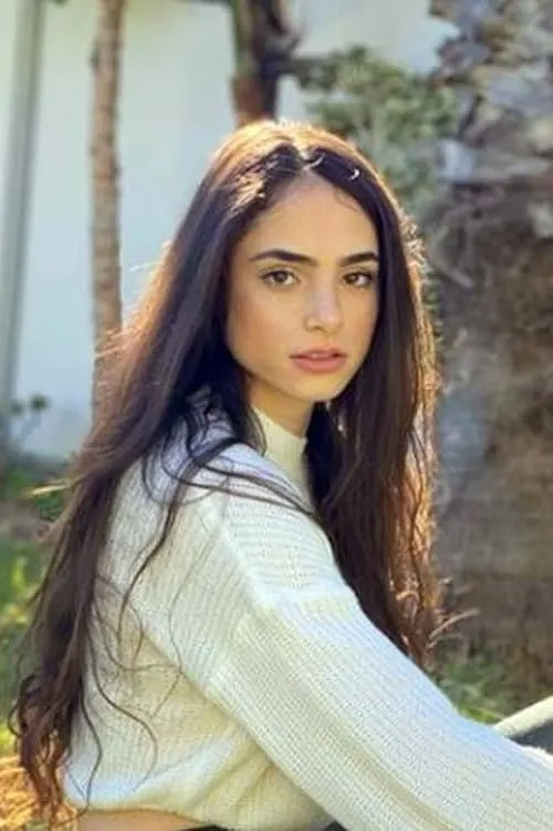 אורנית אדרי — personaje: ????