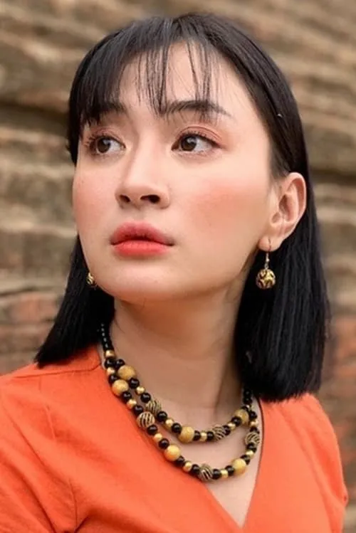 Nine Nine ha trabajado con Wutt Hmone Shwe Yi en 1 ocasiones