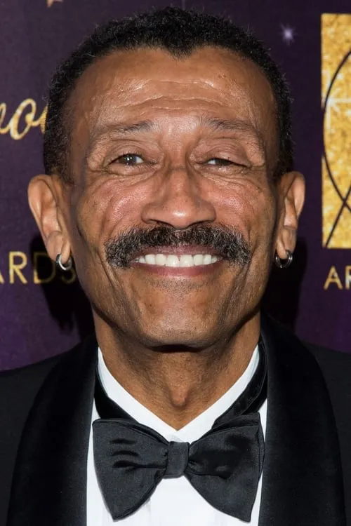 John Muto ha trabajado con Wynn Thomas en 1 ocasiones