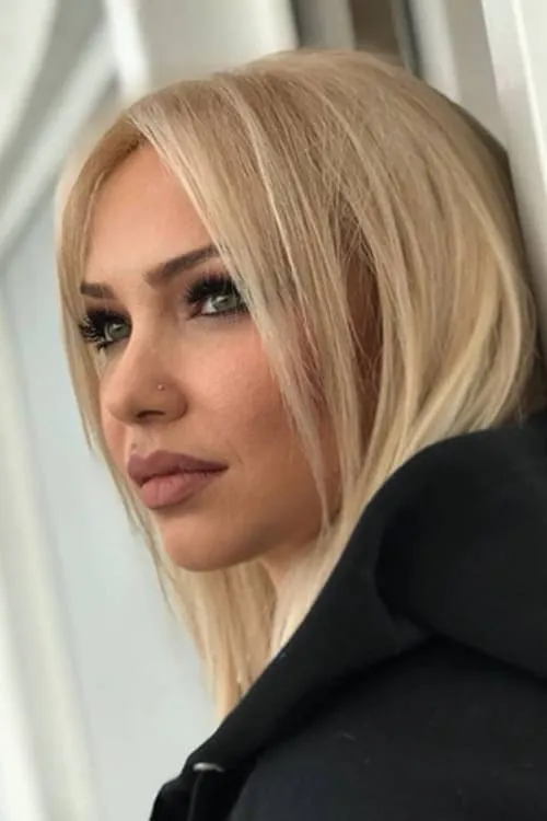 Xhemi Shehu — personaje: Herself - Moderator