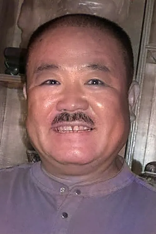 Ng Yuk-Gan ha trabajado con Xu Jingyi en 1 ocasiones