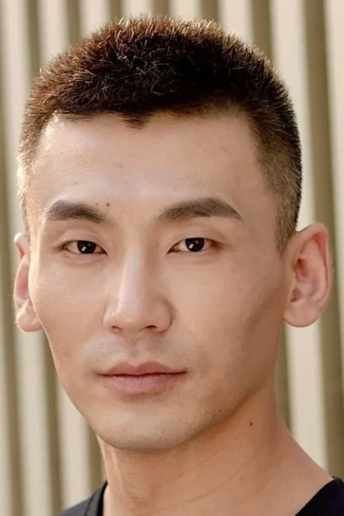 Xun Zhang en su biografía y filmografía