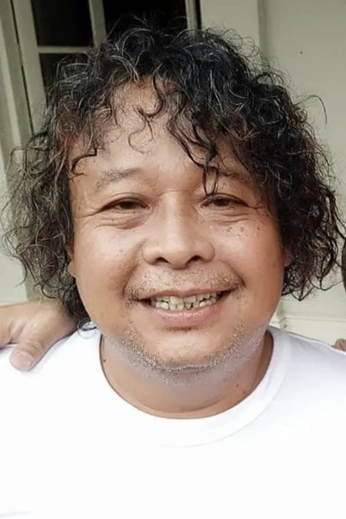 Raisa Pramesi ha trabajado con Yadi Timo en 1 ocasiones