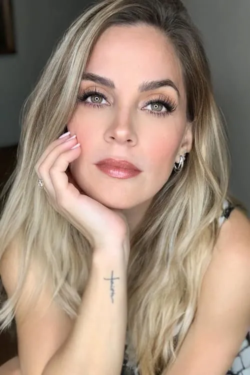 Alberto Espinosa ha trabajado con Yadira Gianola en 1 ocasiones