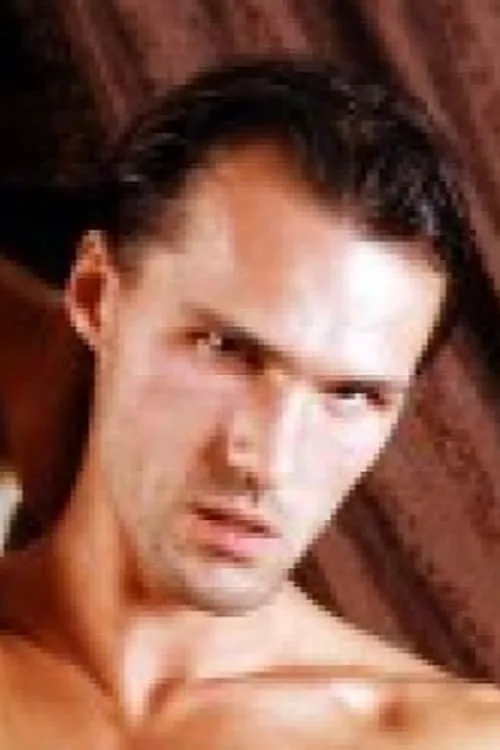 Yadranko Wasa interpretando a