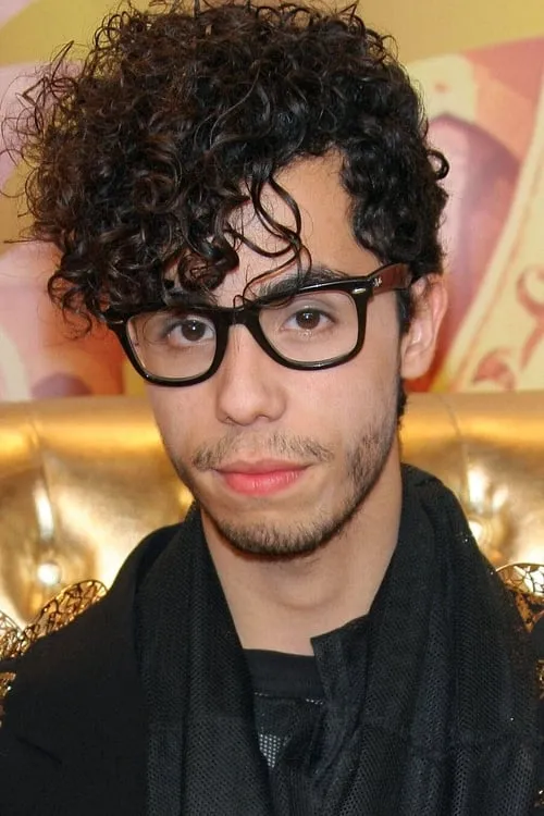 Eleonore ha trabajado con Yanis Sahraoui en 1 ocasiones