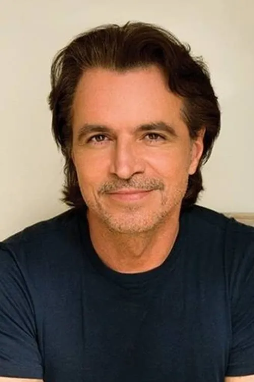 Ta??s?? ??f??s? ha trabajado con Yannis Zoubantis en 1 ocasiones