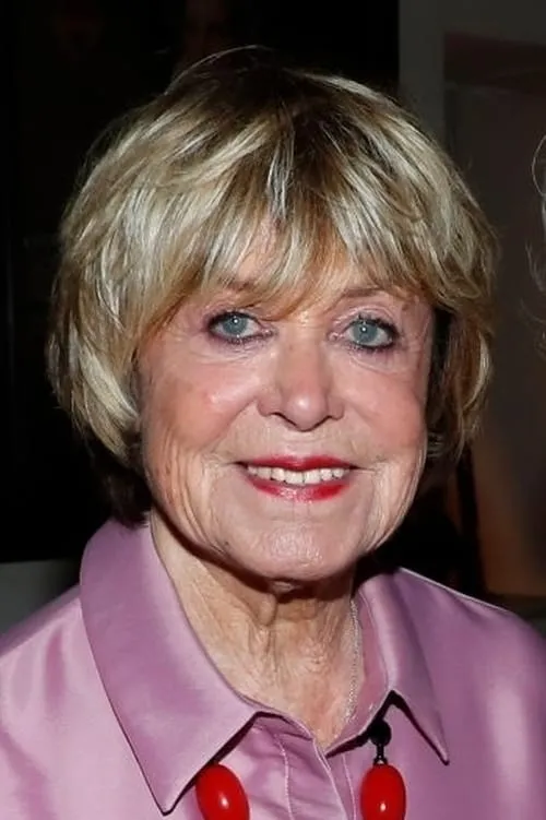 Yanou Collart interpretando a Herself