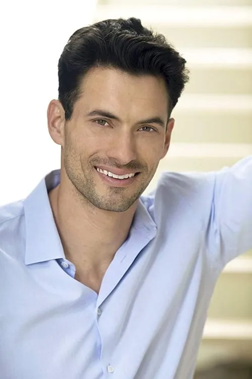 Charles Flexner ha trabajado con Yarett Harper en 1 ocasiones