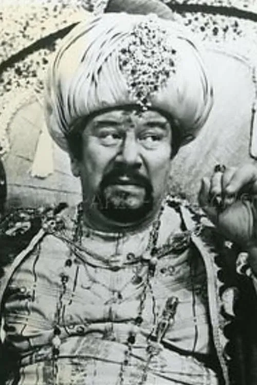 Yvette Byrne ha trabajado con Yashaw Adem en 1 ocasiones