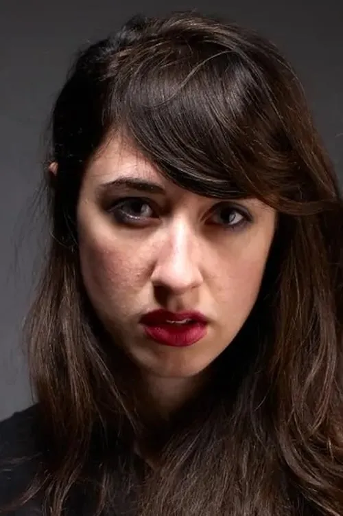 Yasmine Kittles interpretando a Jenny