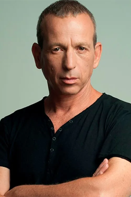 Jonathan Sagall ha trabajado con Yftach Katzur en 8 ocasiones