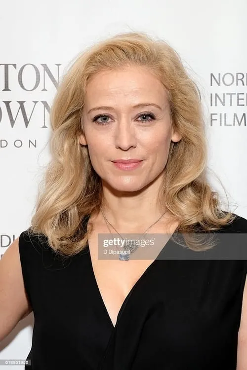 Jamie Mattus ha trabajado con Ylfa Edelstein en 1 ocasiones