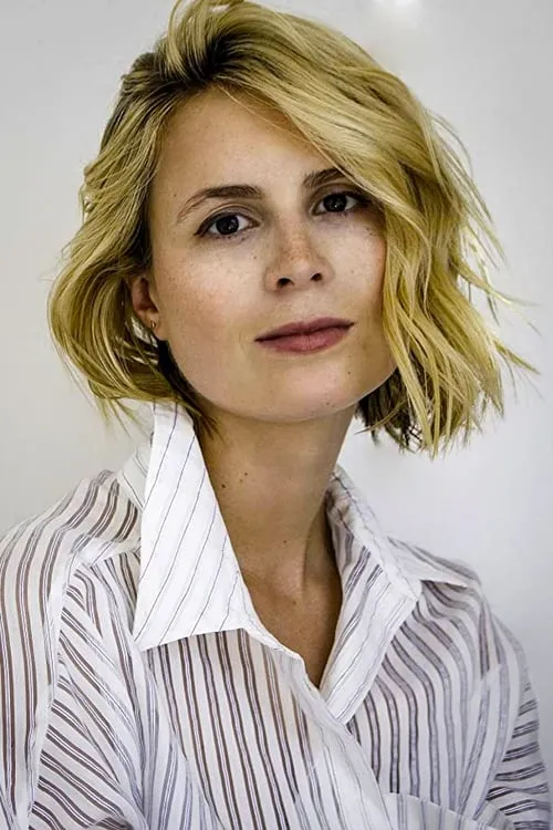 Nia Towle ha trabajado con Yolanda Kettle en 1 ocasiones