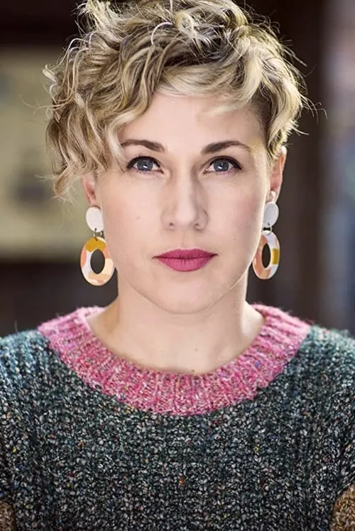 Danielle Baynes ha trabajado con Yolanda Ramke en 1 ocasiones