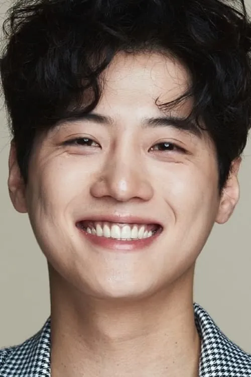 Yoon Jung-il — personaje: Hae-chan