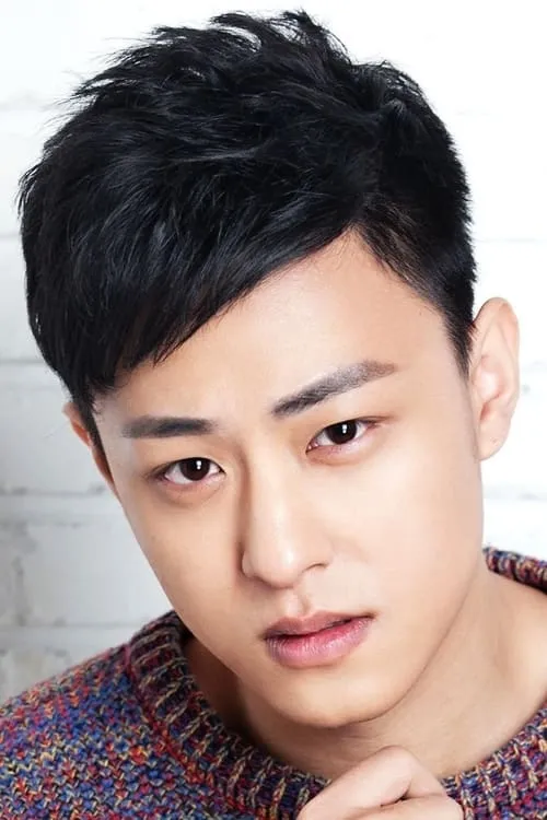 Yu Dong — personaje: Luo Dou