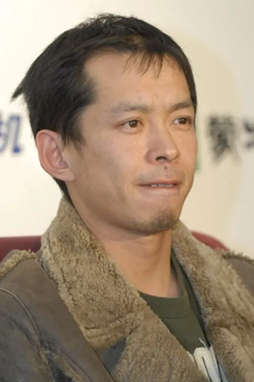 Yue Xiaojun interpretando a Xiao Ke