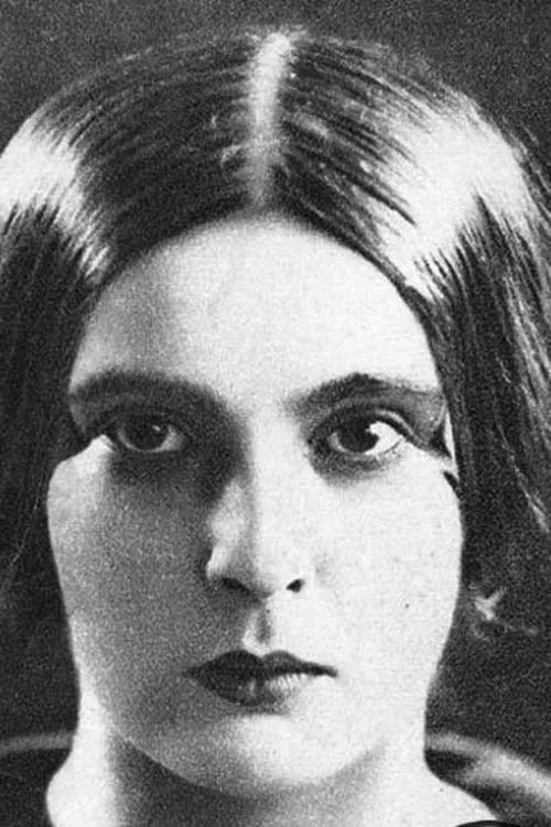 Yuliya Solntseva interpretando a Vasyl's Sister