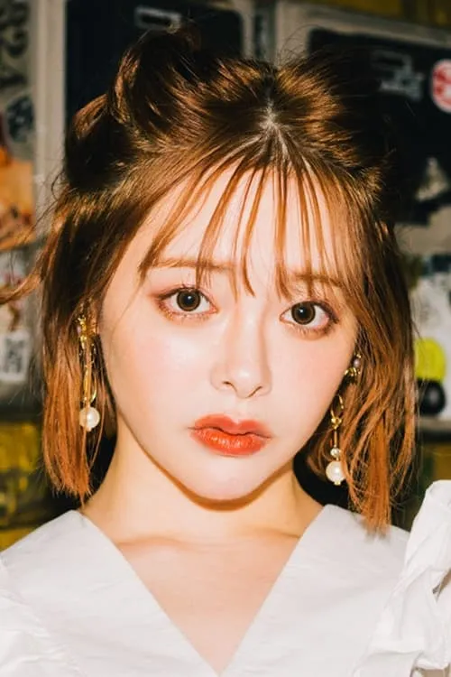 ???? ha trabajado con Yuna Ogura en 1 ocasiones