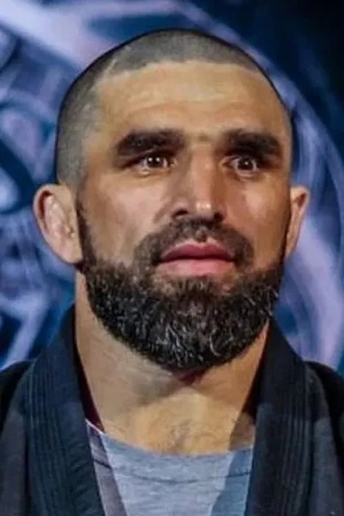 Paul Cheng ha trabajado con Yusup Saadulaev en 1 ocasiones