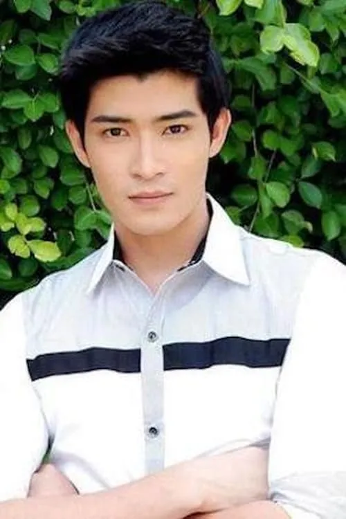 Yuttana Puangklang — personaje: Sao-ek