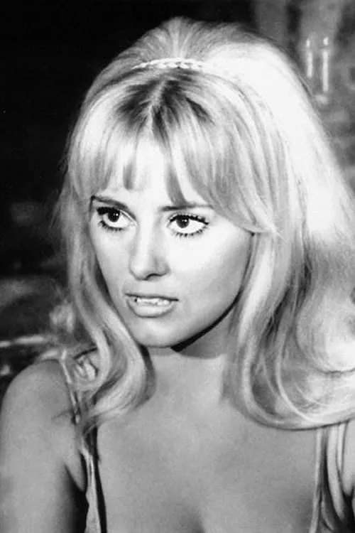 Robin Hawdon ha trabajado con Yutte Stensgaard en 2 ocasiones