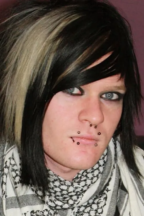 Brooke Summers ha trabajado con Zaccary Plastic en 2 ocasiones