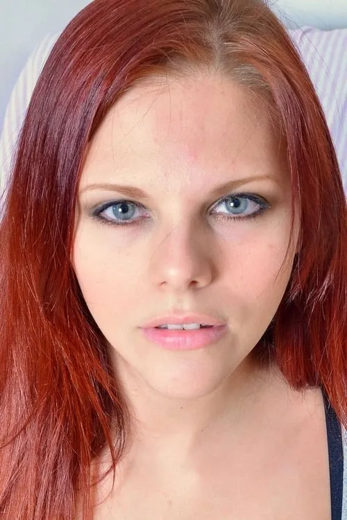 Zara Ryan interpretando a