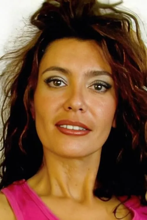 Zazel Paradise en su biografía y filmografía