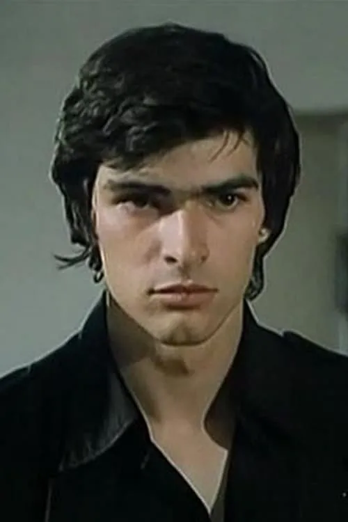 Zdeněk Podhůrský interpretando a Evžen Roztocil