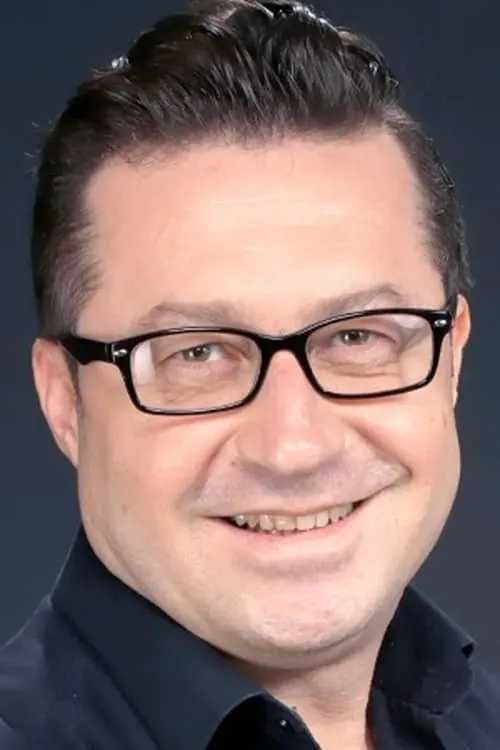 Eray Türk ha trabajado con Zeki Eker en 1 ocasiones