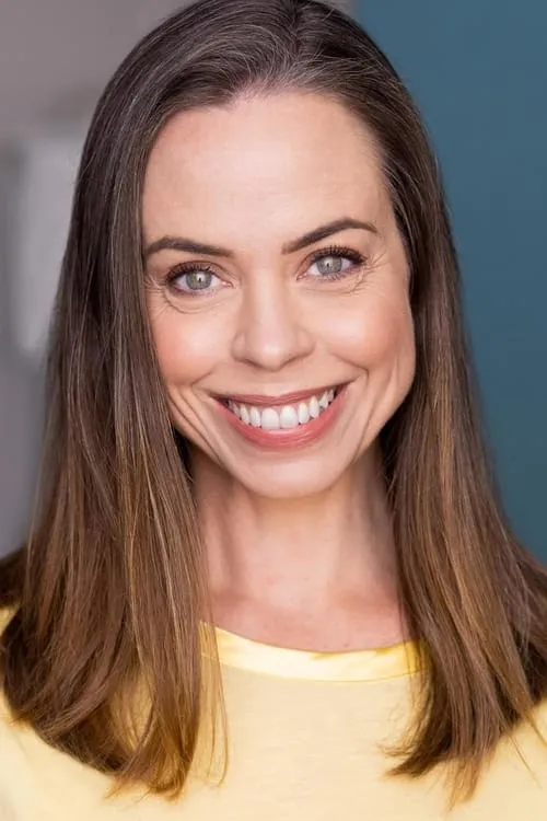 Zena Leigh Logan interpretando a Second Marina