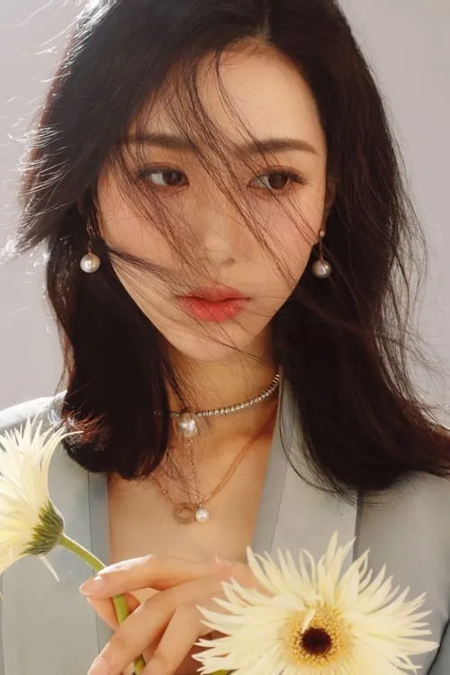 Zhang Dan Yang en su biografía y filmografía