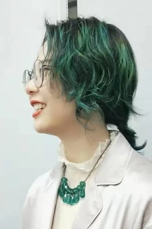 Zhang Yazhu en su biografía y filmografía