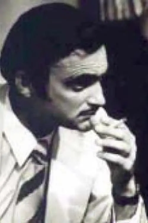 Zhani Ziçishti interpretando a Gjini