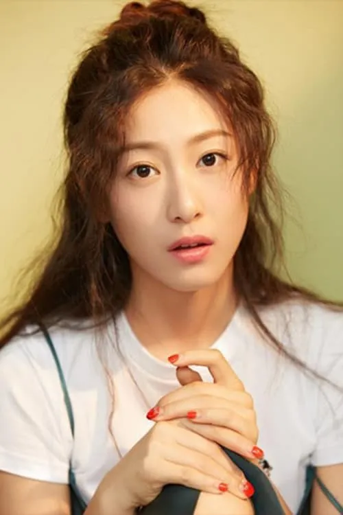 Zhao Ruihan — personaje: Li Man Ni