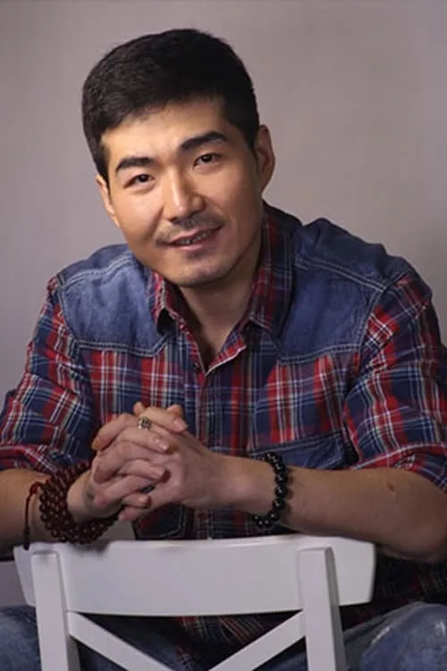 Zhou Xiang en su biografía y filmografía