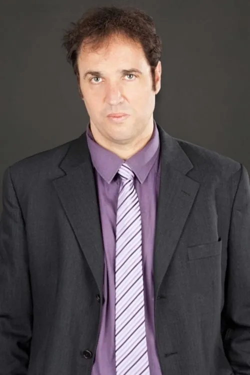 Zigor Bilbao interpretando a Swamp Monster