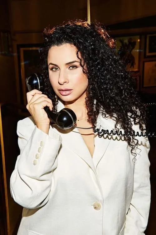 Derek Reginald ha trabajado con Zineb Fallouk en 1 ocasiones