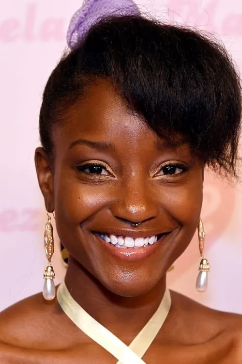 Zinnett Hendrix interpretando a Magnolia