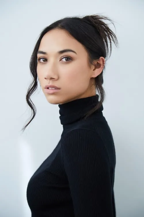 Zoë Boe — personaje: Dalia Tun