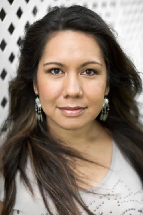 Billy Two Rivers ha trabajado con Zoe Leigh Hopkins en 2 ocasiones