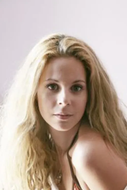 ????? Te?d???d?? ha trabajado con Zoi Zerva en 1 ocasiones