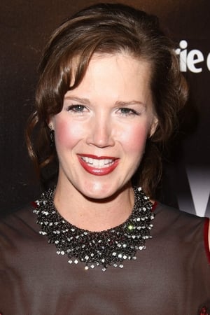 Adria Tennor interpretando a Kids' Salon Owner