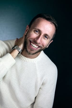 Gow Hunter ha trabajado con Adrian Gas en 1 ocasiones