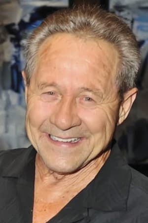 Burt Reynolds ha trabajado con Alfie Wise en 9 ocasiones