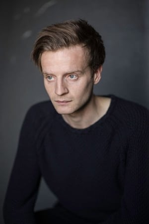 Andrew Gower — personaje: Ezra Spurnrose