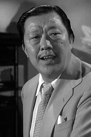 Andy Ho interpretando a Ho San's father